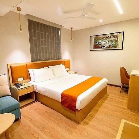 The Bastion Hotel Bhopal Exterior photo