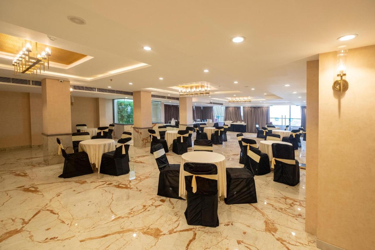 The Bastion Hotel Bhopal Exterior photo