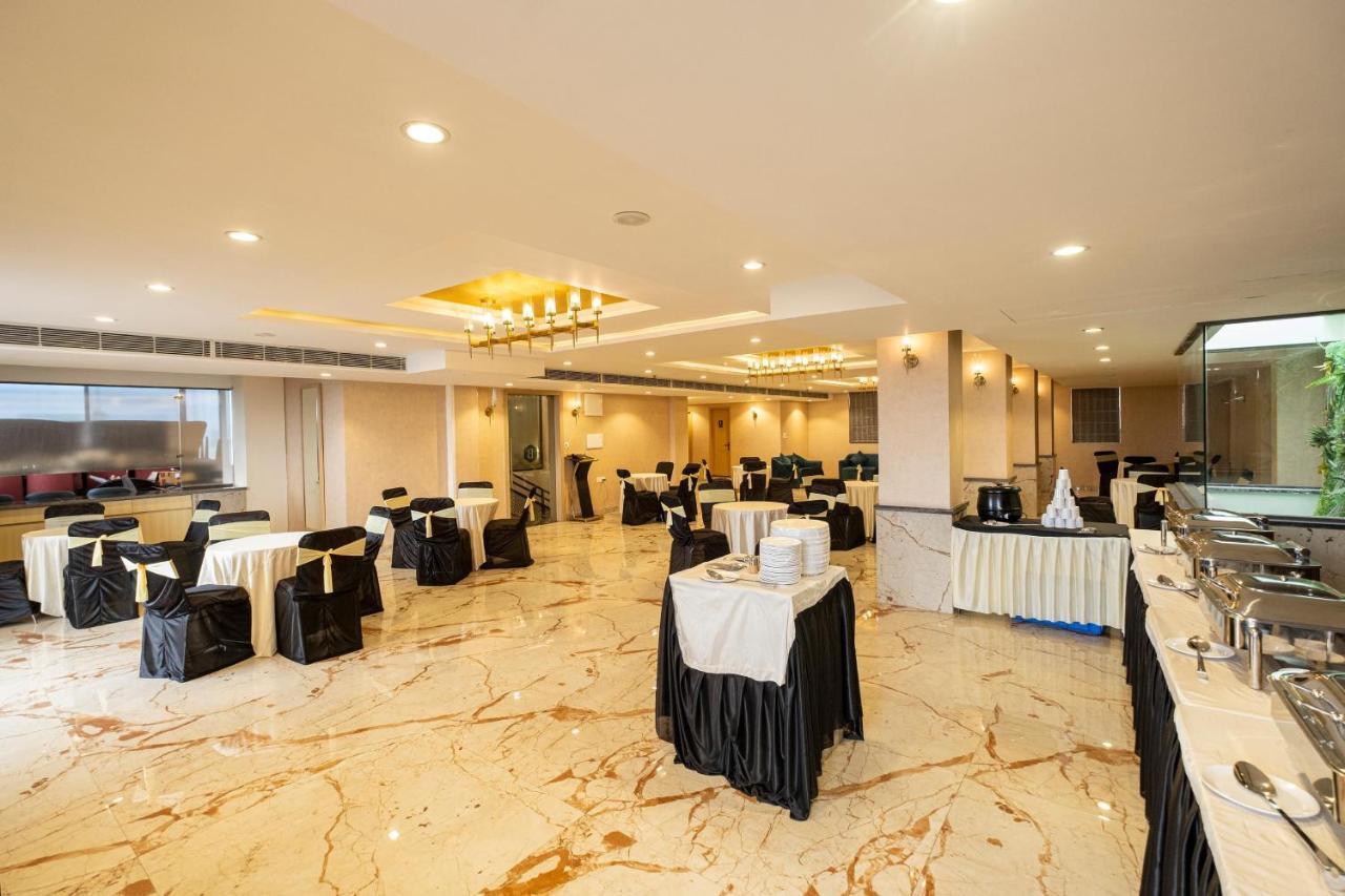 The Bastion Hotel Bhopal Exterior photo