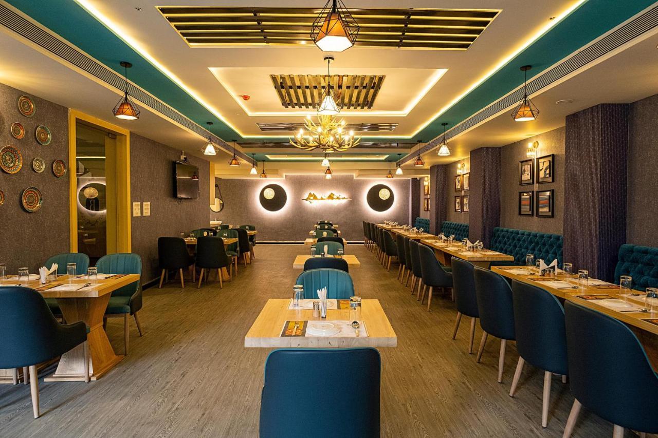The Bastion Hotel Bhopal Exterior photo