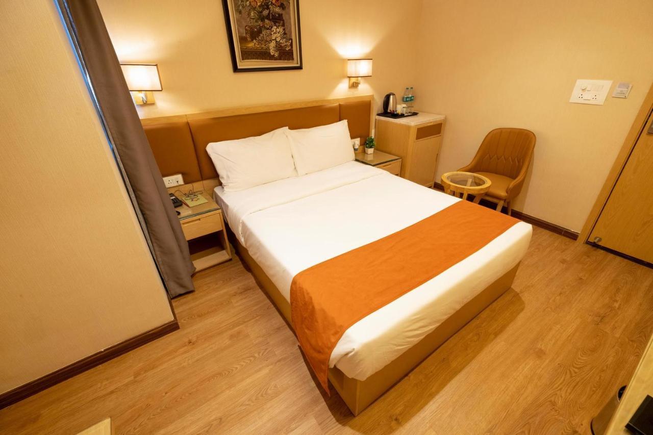 The Bastion Hotel Bhopal Exterior photo