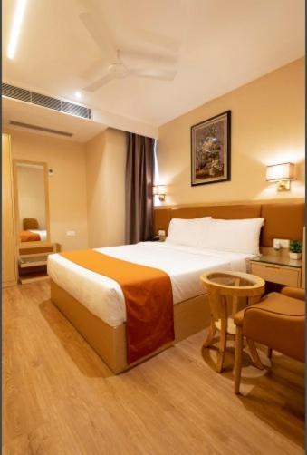 The Bastion Hotel Bhopal Exterior photo